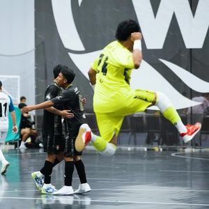 Video post by @theunitedfutsal on Facebook