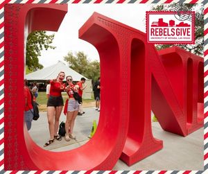 Image post by @UNLVAlumni on Facebook
