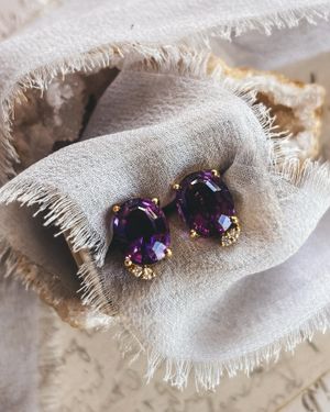 Image post by @maejeanvintage on Instagram