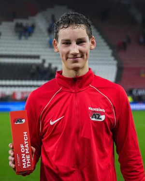 Image post by @azalkmaar on Instagram