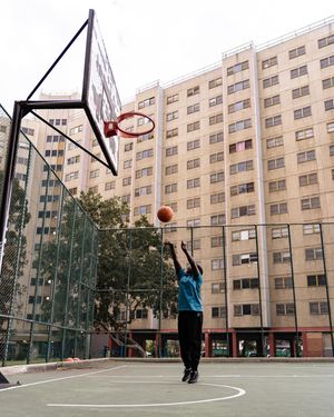 Image post by @helpinghoops on Instagram