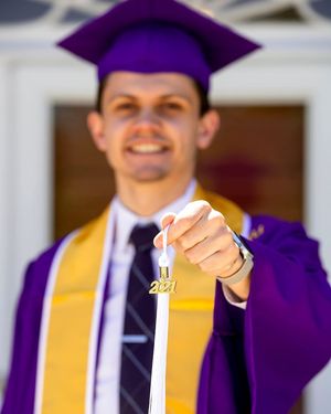 Image post by @westerniluniv on Instagram