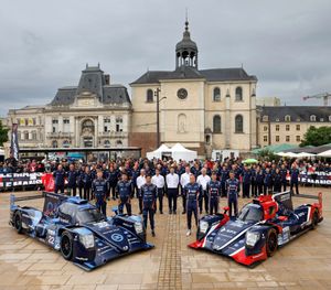 Image post by @unitedautosports on Instagram