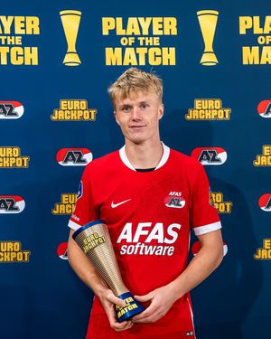 Image post by @azalkmaar on Instagram