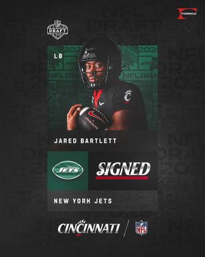 Image post by @gobearcatsfb on Instagram