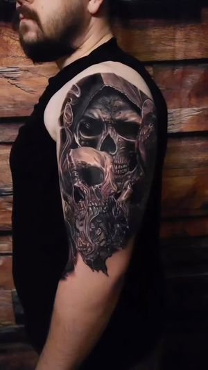 Video post by @skindesigntattoos on Instagram