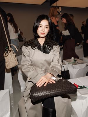 Image post by @harpersbazaarkorea on Instagram