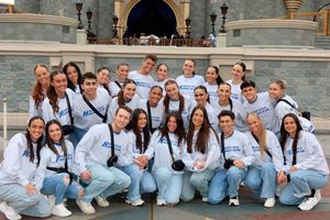 Image post by @hofstradanceteam on Instagram