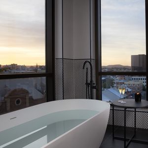 Image post by @hotelxfortitudevalley on Instagram