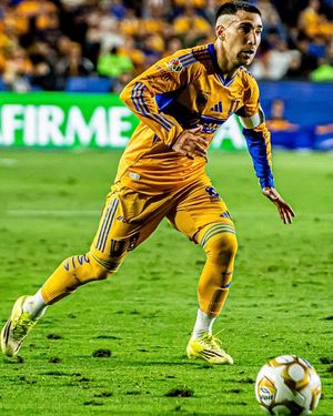 Image post by @clubtigres on Instagram