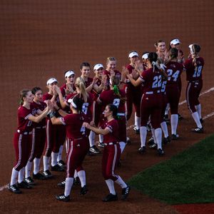 Image post by @UMassSoftball on Twitter