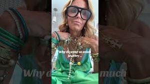 Video post by @shop.with.caroline on YouTube