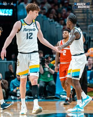 Image post by @MarquetteMBB on Twitter