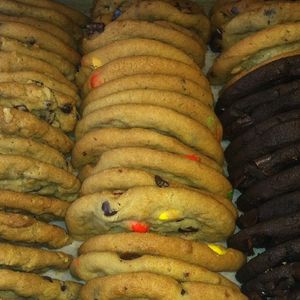 Image post by @insomniacookies on Instagram