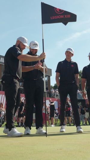 Video post by @livgolfleagueofficial on Facebook