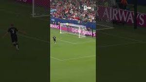 Video post by @foxsports on YouTube