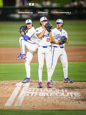 Image post by @GatorsBB on Twitter