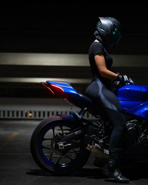 Image post by @hustle_raw on Instagram