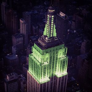 Image post by @empirestatebldg on Instagram