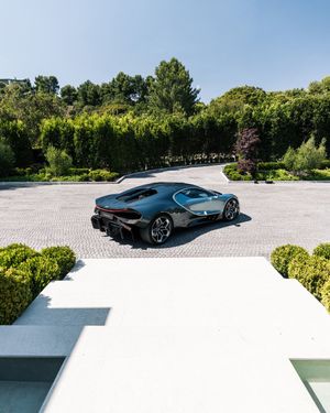 Image post by @Bugatti on Twitter