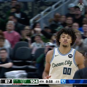 Video post by @milwaukeebucks on Facebook