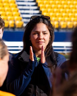 Image post by @queensgaels on Instagram