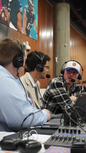 Image post by @BlazeRadioASU on Twitter