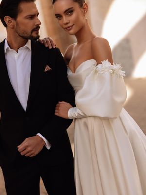 Image post by @dama_couture on Instagram