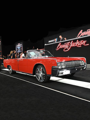 Video post by @barrettjacksontv on TikTok