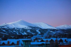 Image post by @breckenridgemtn on Instagram