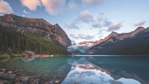 Image post by @AvondaleTravel on Facebook