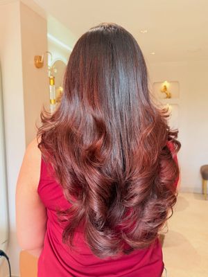 Image post by @nikkybawamedisalonbhopal on Instagram