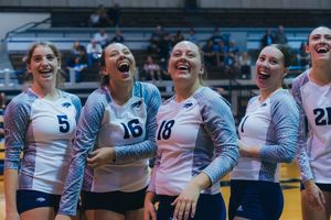 Image post by @nevada_volleyball on Instagram