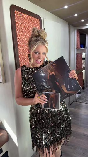 Video post by @laurenalaina on TikTok
