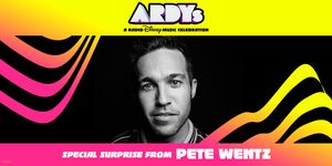 Image post by @petewentz on Twitter