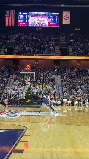 Video post by @uconnwbb on TikTok