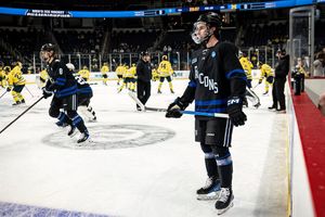 Image post by @bentleyhockey on Instagram