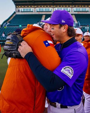Image post by @texasbaseball on Instagram