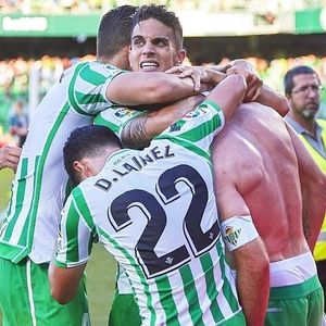 Image post by @diego_lainez on Instagram