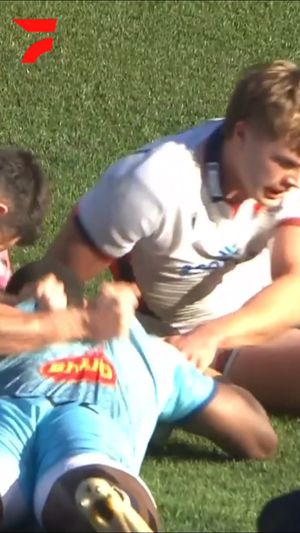 Video post by @FloRugby on Facebook