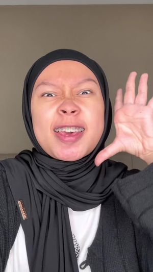 Video post by @hesfinatia on TikTok