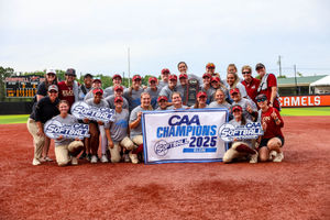 Image post by @elonsoftball on Instagram