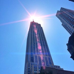 Image post by @empirestatebldg on Instagram
