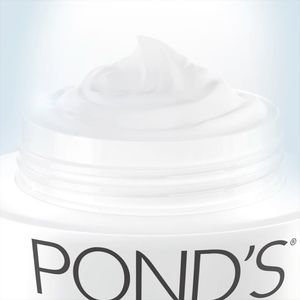 Image post by @ponds on Instagram