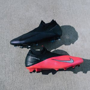 Image post by @soccerdotcom on Instagram