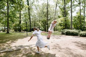 Image post by @shotbysusanna on Instagram