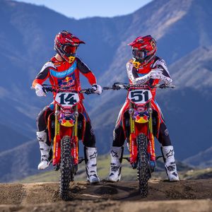 Image post by @racerxonline on Instagram