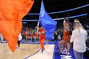 Image post by @gatorscheer on Instagram