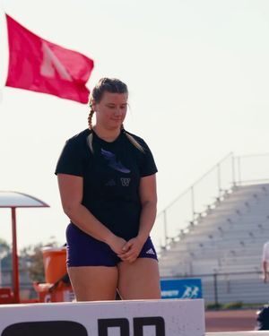 Image post by @uwtrack on Instagram