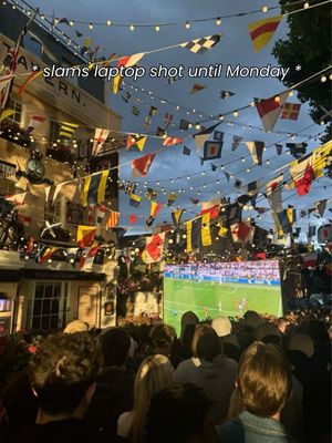 Video post by @hastaabajopod on TikTok